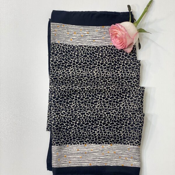 روسری های نخی