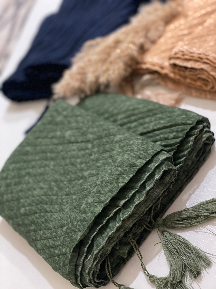 شال های پلیسه نخی